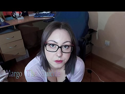 ❤️ Nighean gnèitheach le speuclairean a’ suirghe Dildo gu domhainn air a’ chamara ❤ Pornografach aig gd.teatroporno.ru ❌️