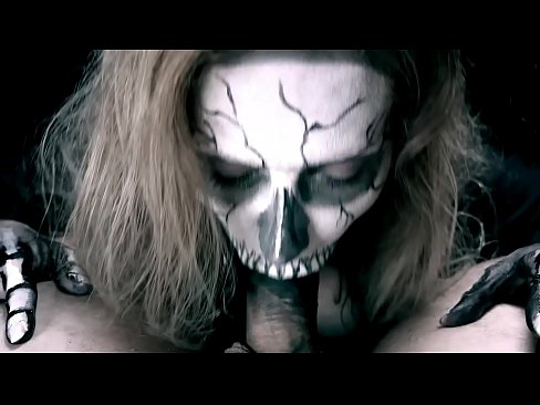 ❤️ Demon nighean sucking cock le a beul dubh agus slugadh cum. ❤ Pornografach aig gd.teatroporno.ru ❌️